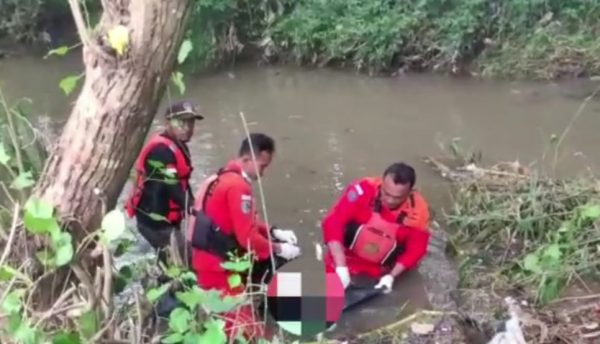 Terpeleset saat Mencari Ikan di DAM Sumber Suko Kediri, Dua Pemuda Ditemukan Dalam Kondisi Tak Bernyawa