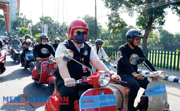 Mas Dhito bersama Wali Kota Kediri Ikuti Vespa Rolling Thunder