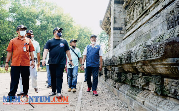 Optimalkan Candi Tegowangi Kediri, Mas Dhito Instruksikan Dinas untuk Dukung Lampu Penerangan