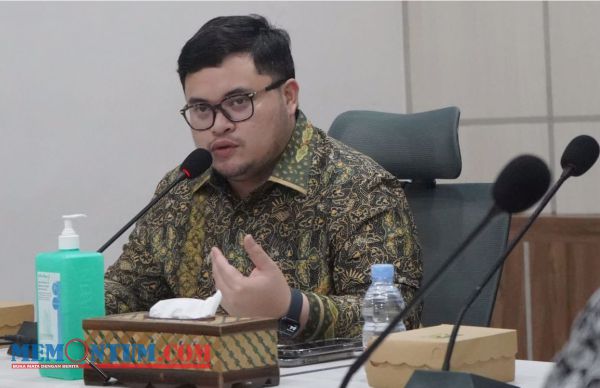 Komitmen Tata Kampung Inggris, Mas Dhito Optimalkan Tiga Poin Penting