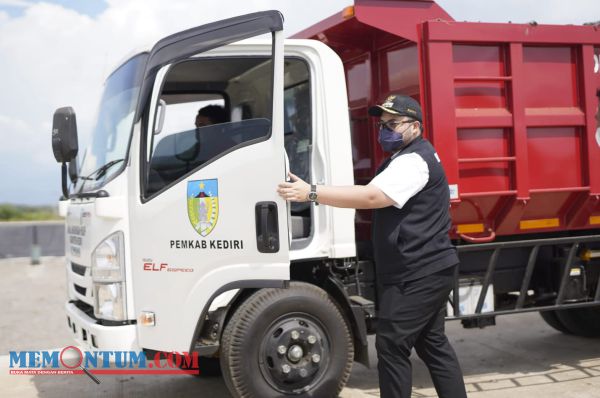 Peringati HPSN, Mas Dhito Dorong Kesadaran dan Pengelolaan Sampah Secara Bersama di Kediri