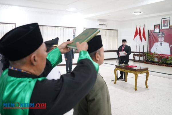 Lantik 34 Pejabat Kediri, Mas Dhito Ingatkan ASN Tentang Responsif dan Kompetensi